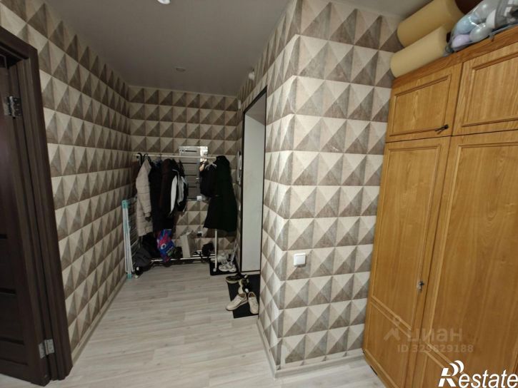 1-комн квартира ул Генерала Ишбулатова, 8/2,  д. 8/2