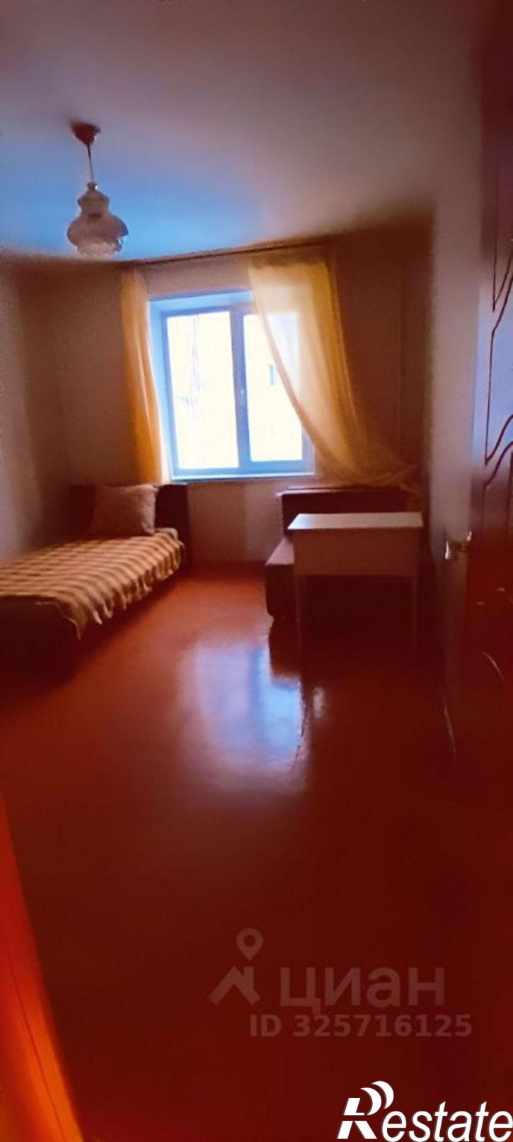 Комната улица Гафури, 19,  д. 19