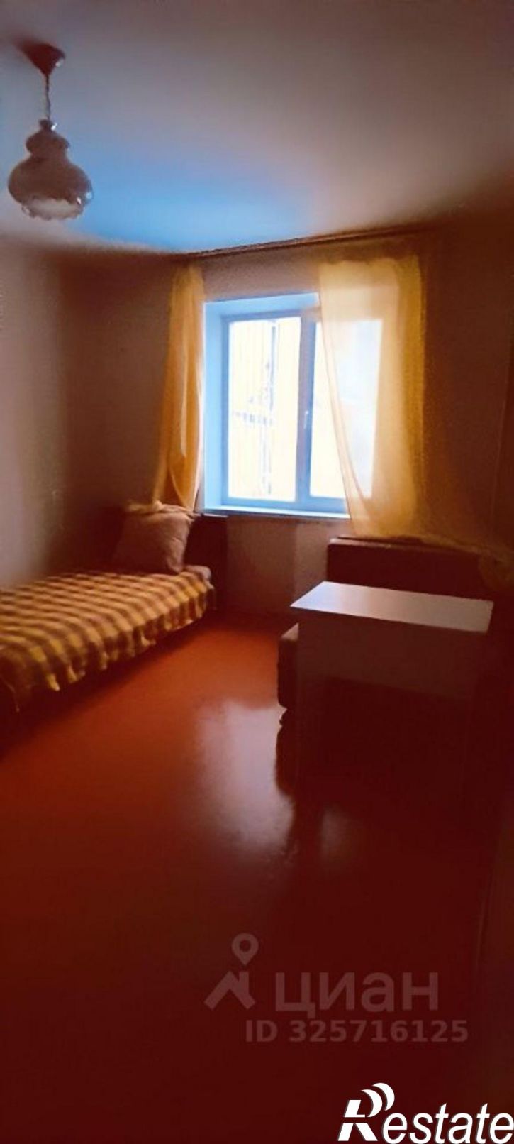 Комната улица Гафури, 19,  д. 19