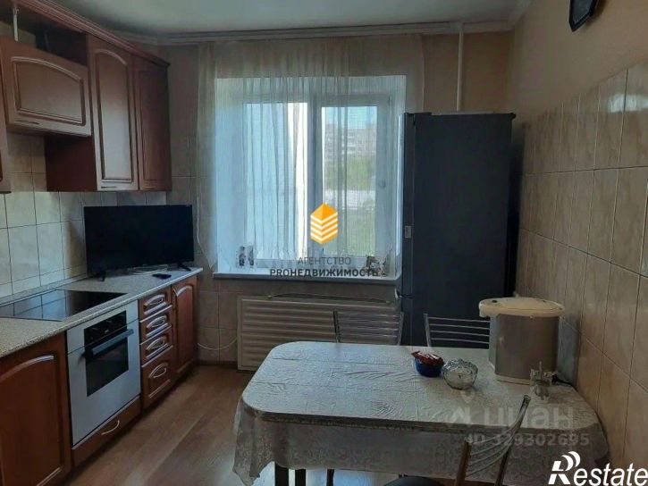 3-комн квартира улица Бессонова, 35,  д. 35