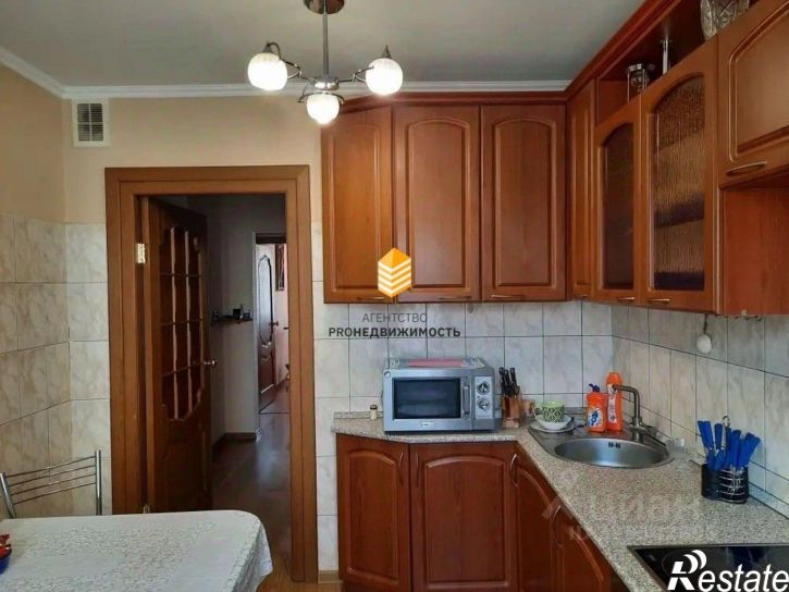 3-комн квартира улица Бессонова, 35,  д. 35