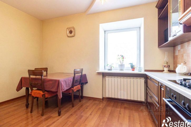 4-комн квартира проспект Октября, 122/4,  д. 122/4