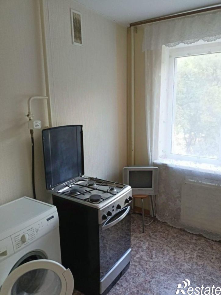 2-комн квартира Российская улица, 43/3,  д. 43/3
