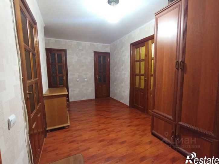 3-комн квартира ул Авроры, 3/1,  д. 3/1
