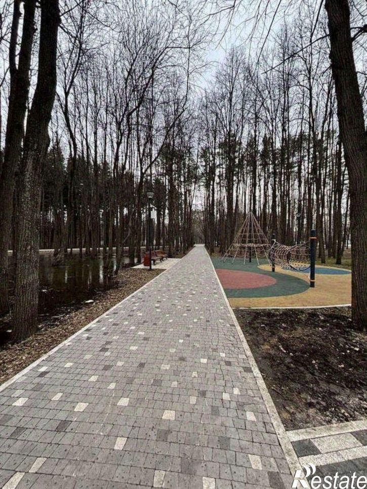 4-комн квартира пр-кт Октября, 75,  д. 75