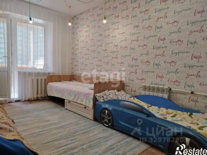 3-комн квартира ул Летчиков, 4,  д. 4