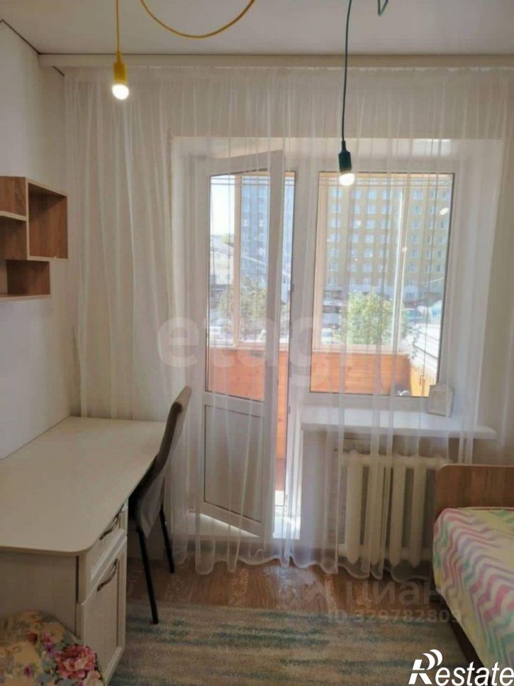 3-комн квартира ул Летчиков, 4,  д. 4