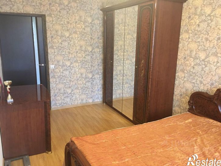 3-комн квартира улица Генерала Горбатова, 7,  д. 7