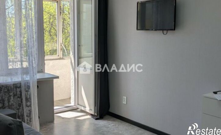 1-комн квартира улица 40 лет Октября, 4,  д. 4