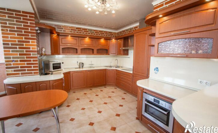 2-комн квартира ул Рабкоров, 4/4,  д. 4/4