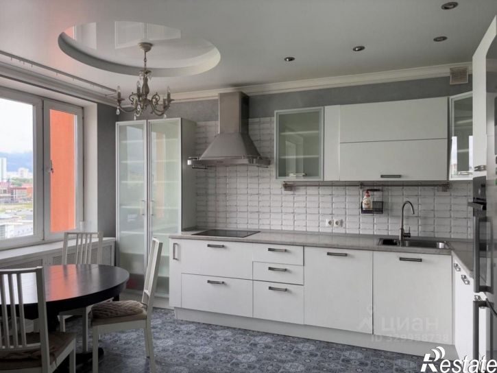 3-комн квартира Айская улица, 22,  д. 22