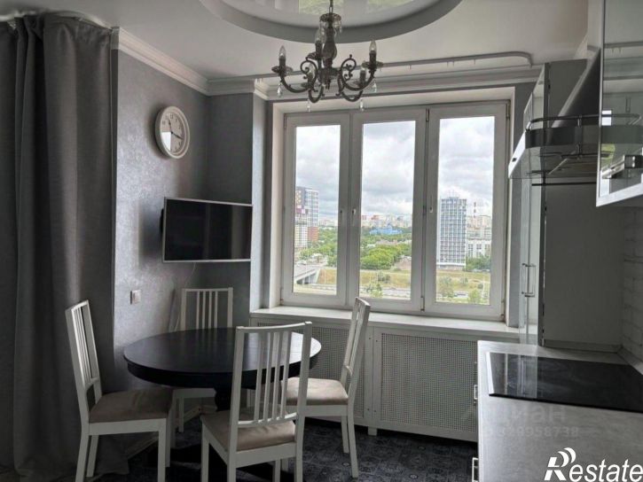 3-комн квартира Айская улица, 22,  д. 22