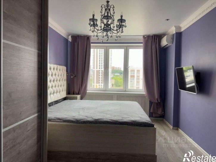 3-комн квартира Айская улица, 22,  д. 22
