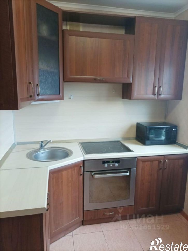 2-комн квартира ул Летчиков, 5/2,  д. 5/2