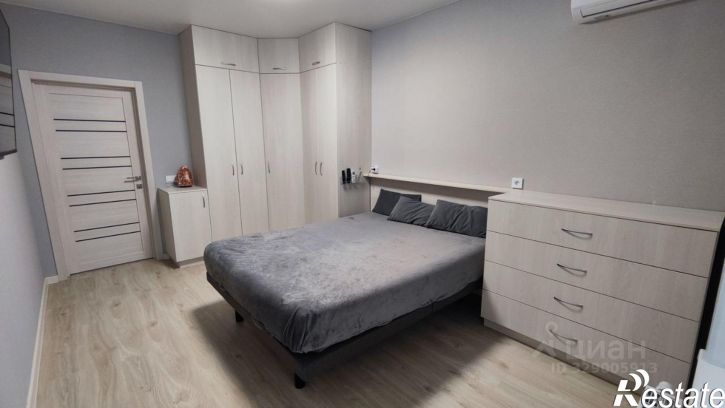 3-комн квартира пр-кт Дружбы народов, 53,  д. 53