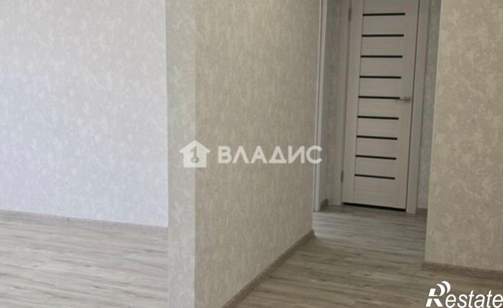 3-комн квартира ул Красина, 13/3,  д. 13/3