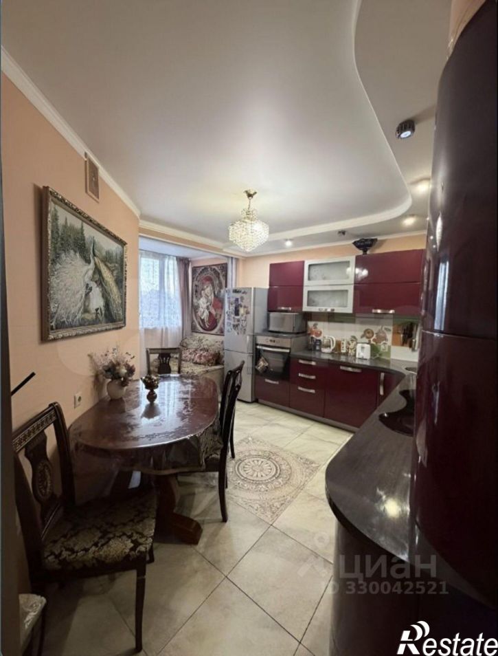 3-комн квартира улица Ахметова, 30/1,  д. 30/1