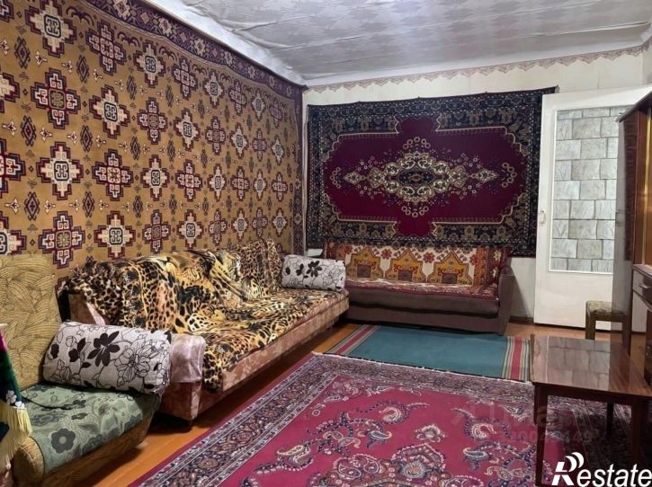 3-комн квартира улица Братьев Кадомцевых, 11/1,  д. 11/1