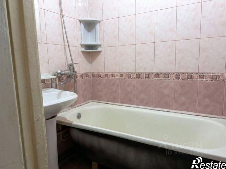 3-комн квартира улица Братьев Кадомцевых, 11/1,  д. 11/1