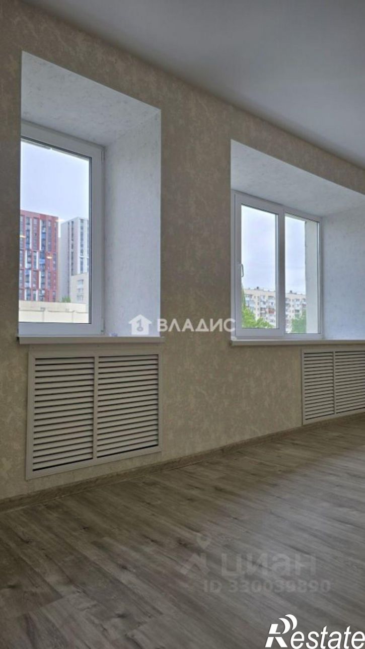 3-комн квартира ул Красина, 13/3,  д. 13/3