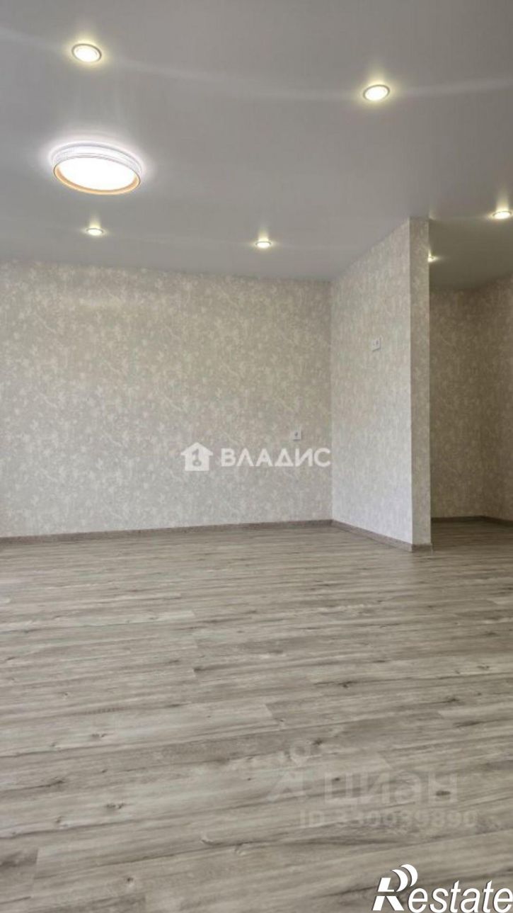 3-комн квартира ул Красина, 13/3,  д. 13/3