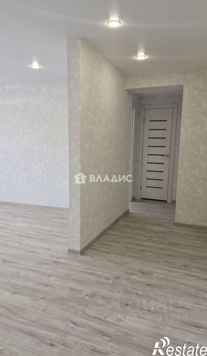 3-комн квартира ул Красина, 13/3,  д. 13/3