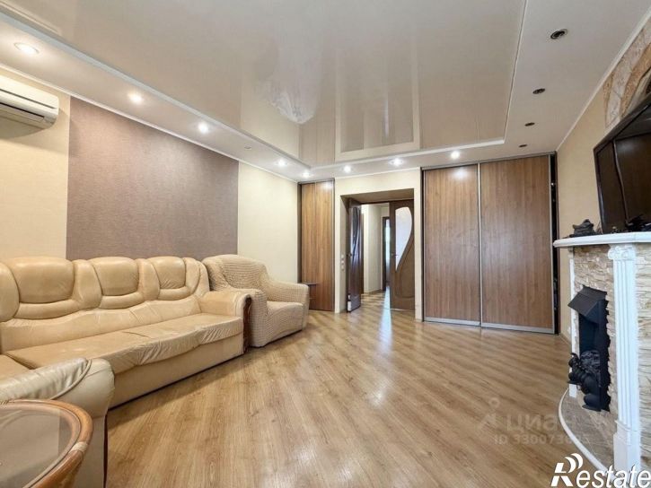 2-комн квартира ул Колпинская, 18,  д. 18