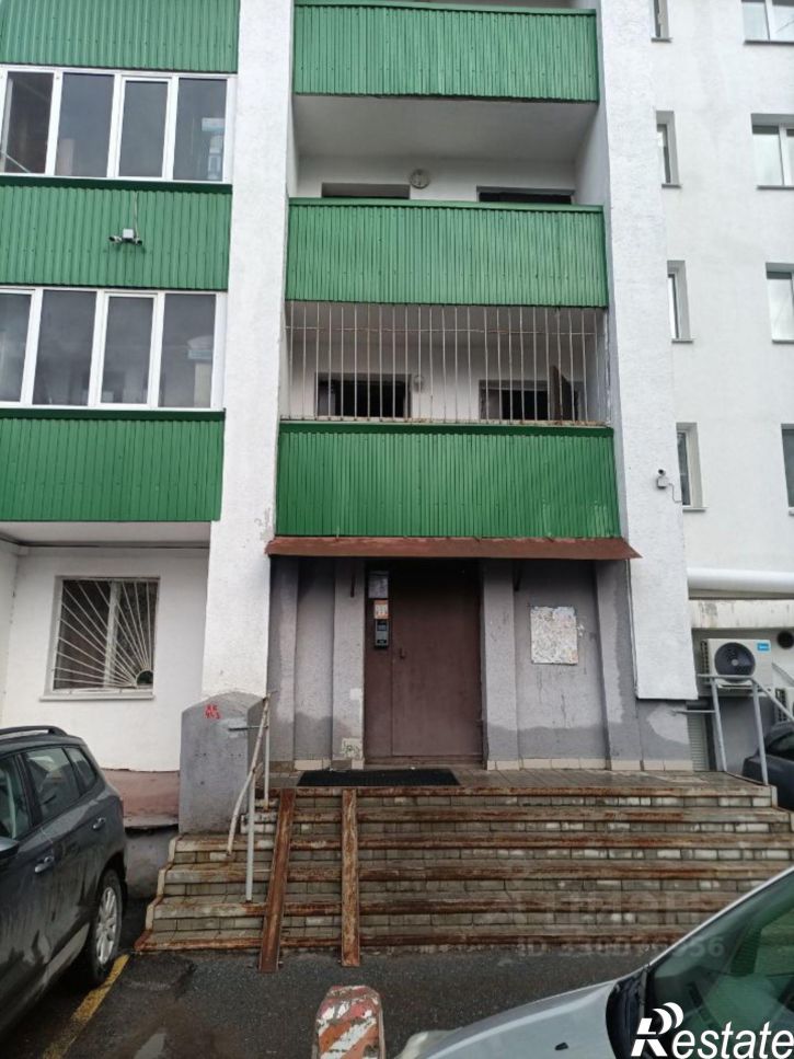 2-комн квартира проспект Октября, 135,  д. 135