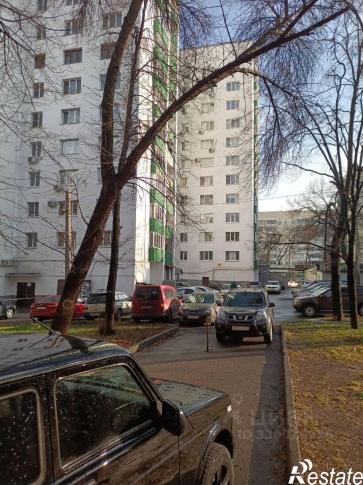 2-комн квартира проспект Октября, 135,  д. 135