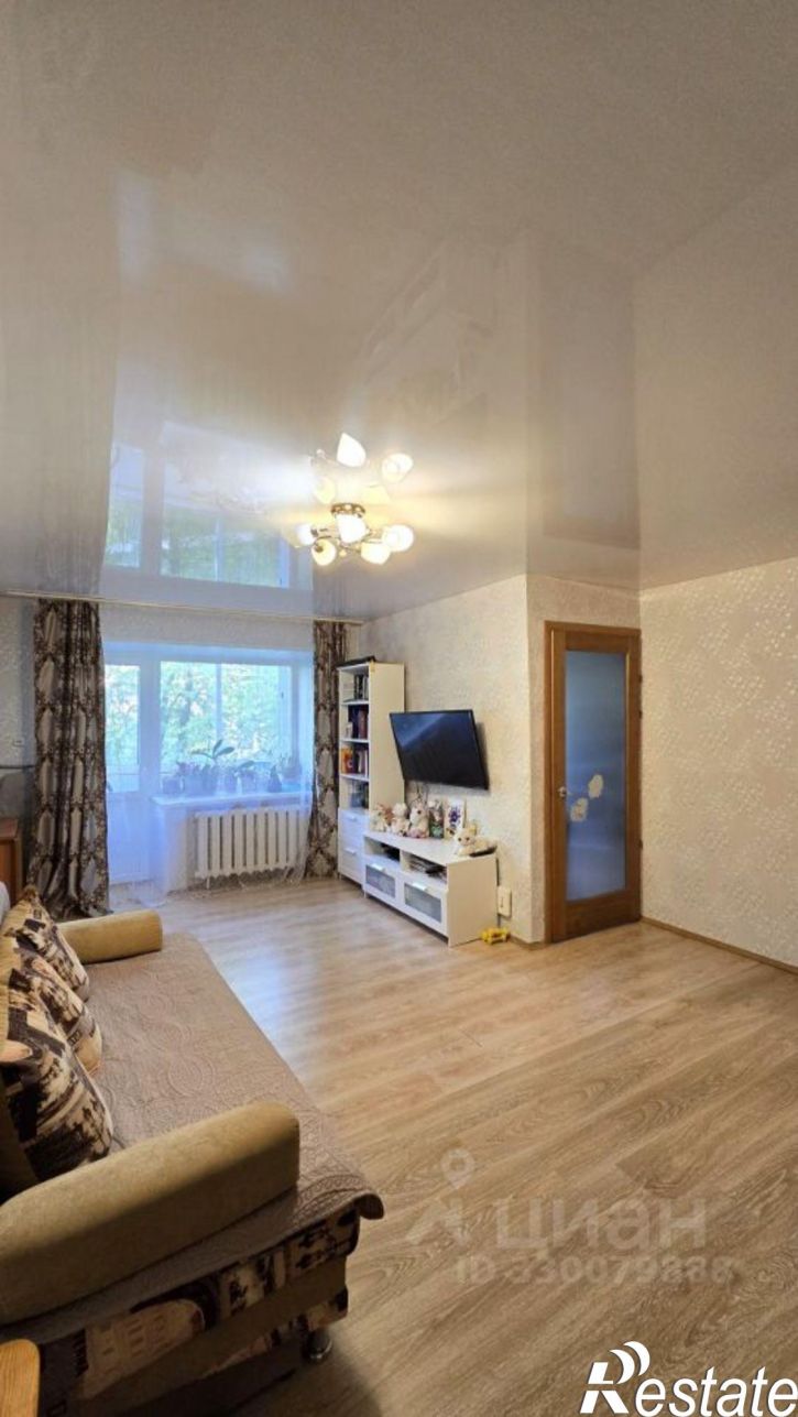 2-комн квартира пр-кт Октября, 88/1,  д. 88/1