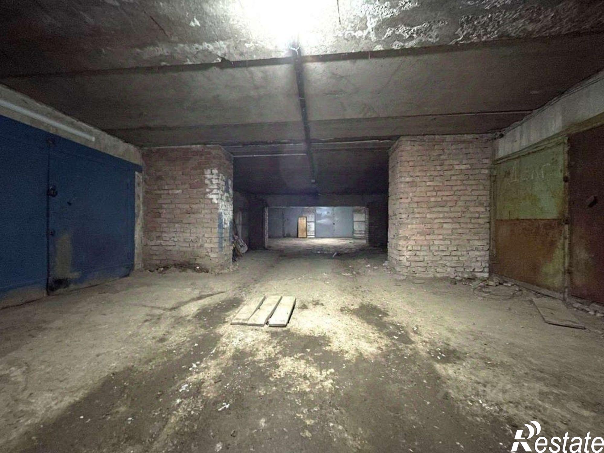 Купить гараж, место в паркинге за 1 108 440 рублей на пр-кт Октября, 37/4