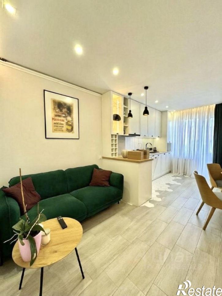 3-комн квартира ул Пархоменко, 156б,  д. 156б