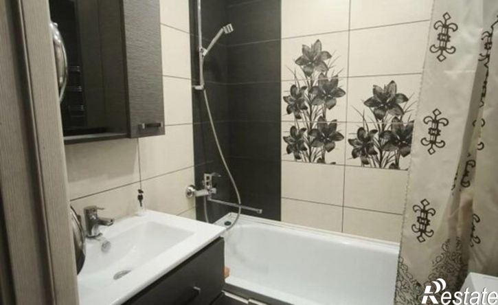 3-комн квартира улица Набережная реки Уфы, 19,  д. 19