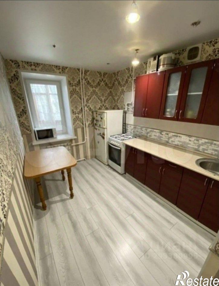 2-комн квартира ул Левитана, 38 1,  д. 38 1,  к. 1