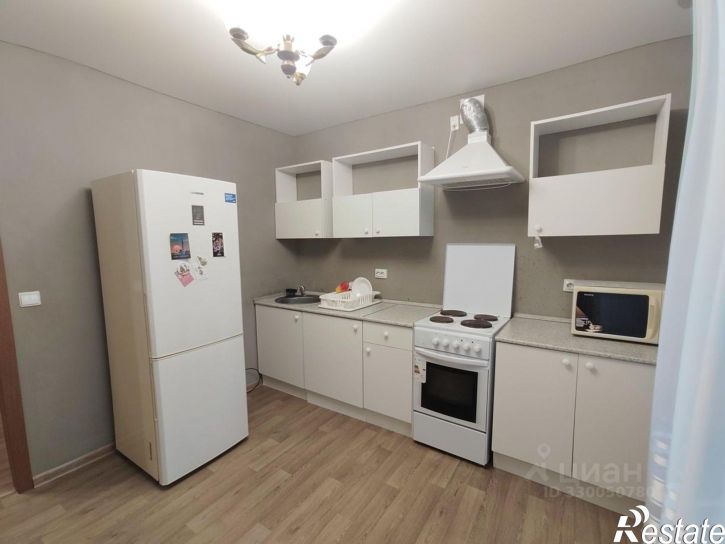 1-комн квартира ул Генерала Ишбулатова, 8/2,  д. 8/2