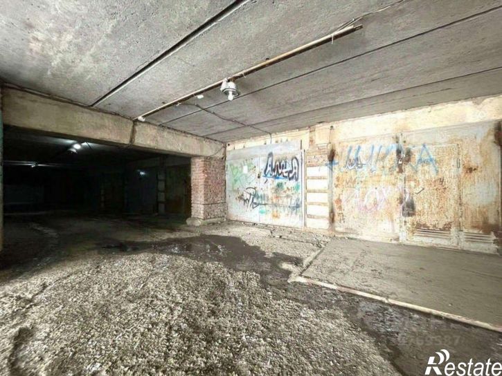 Гараж/парковка пр-кт Октября, 37/4,  д. 37/4