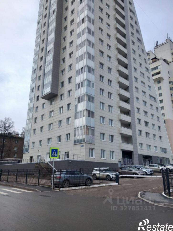 3-комн квартира проспект Октября, 152/1,  д. 152/1