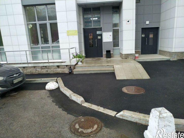 6-комн квартира улица Архитектора Рехмукова, 7,  д. 7