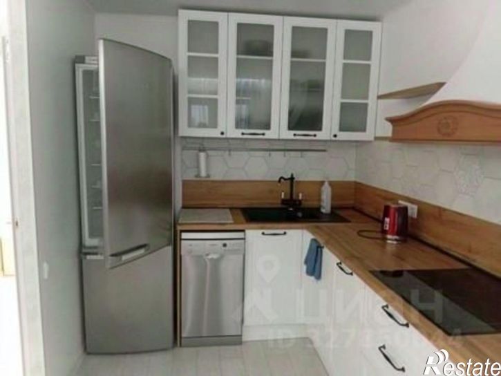 2-комн квартира улица Блюхера, 1/3,  д. 1/3