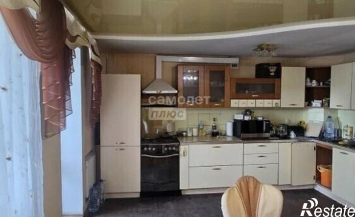 4-комн квартира улица Софьи Перовской, 11,  д. 11