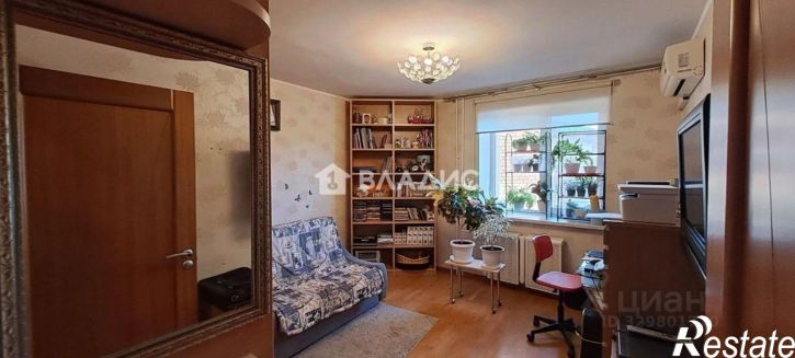 3-комн квартира пр-кт Октября, 43/5,  д. 43/5