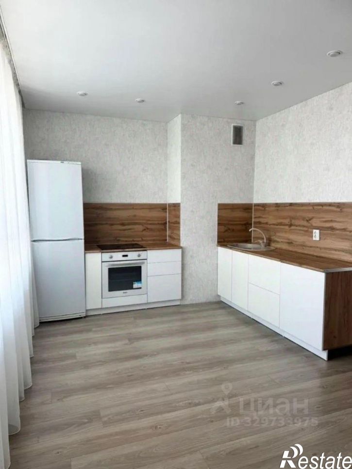 2-комн квартира ул Рихарда Зорге, 17/2,  д. 17/2