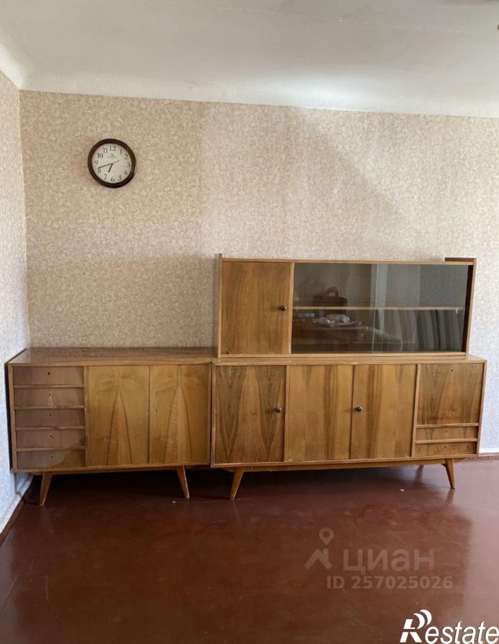 2-комн квартира пр-кт Октября, 62,  д. 62