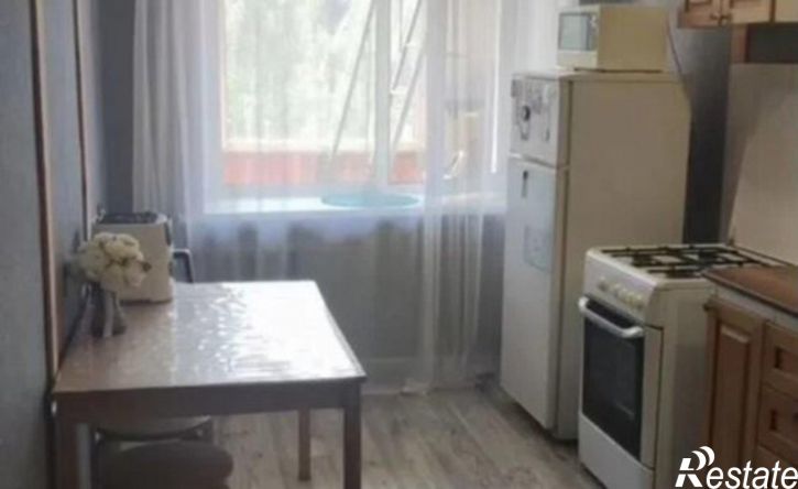 1-комн квартира улица Комарова, 18/1,  д. 18/1