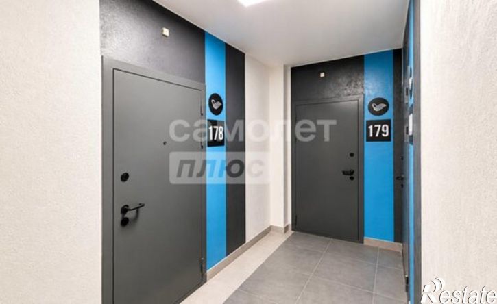 3-комн квартира улица Лётчиков, 2/10,  д. 2/10