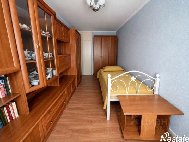 3-комн квартира Революционная улица, 82,  д. 82