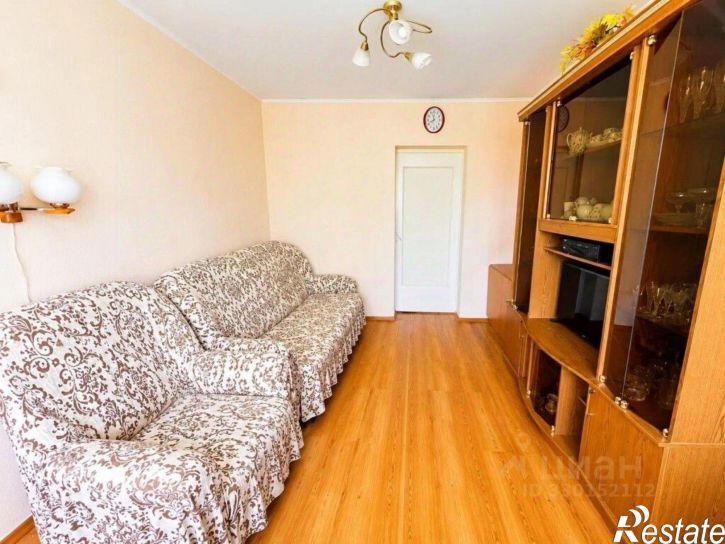 3-комн квартира Революционная улица, 82,  д. 82