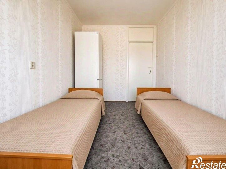 3-комн квартира Революционная улица, 82,  д. 82