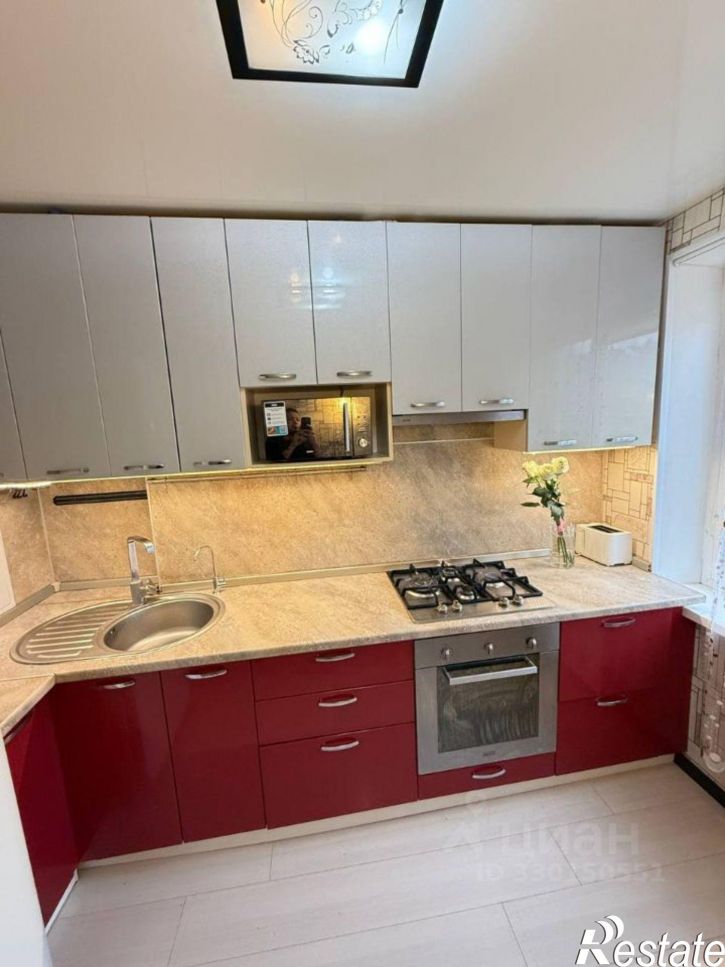 3-комн квартира ул Софьи Перовской, 23,  д. 23