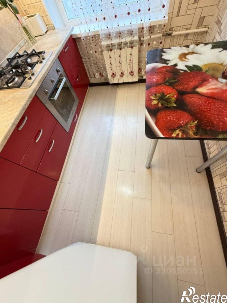 3-комн квартира ул Софьи Перовской, 23,  д. 23
